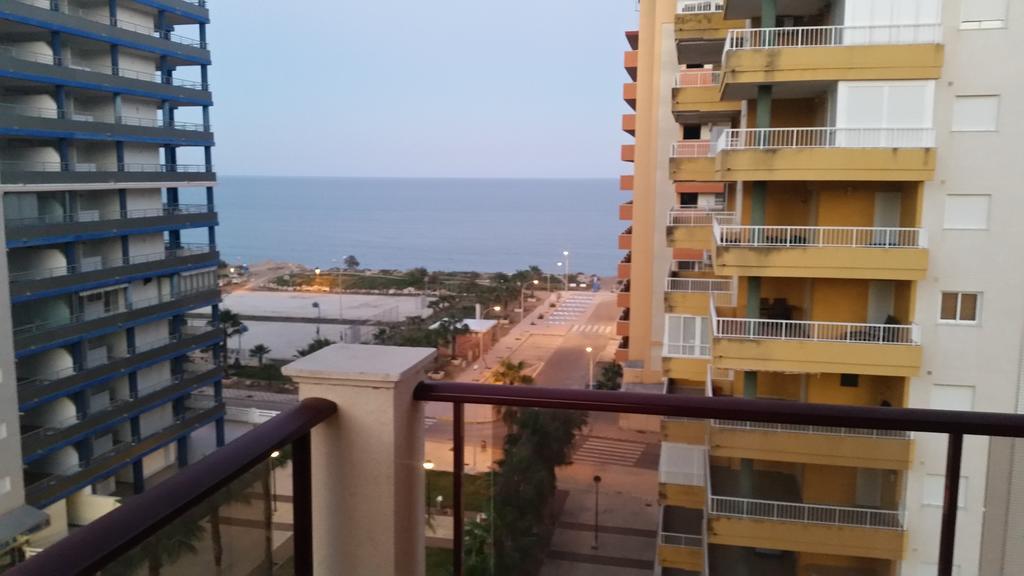 Ferienwohnung Apartamento Con Vista Al Mar Tavernes de la Valldigna Exterior foto