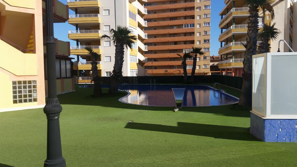 Ferienwohnung Apartamento Con Vista Al Mar Tavernes de la Valldigna Exterior foto